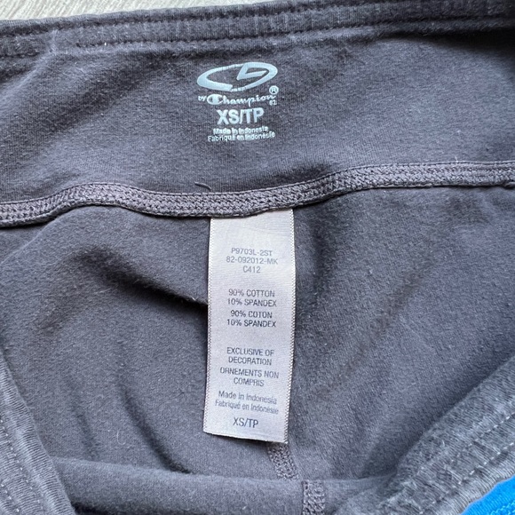 XS Tall workout pant in charcoal grey. GUC 31” long inseam - Picture 5 of 8